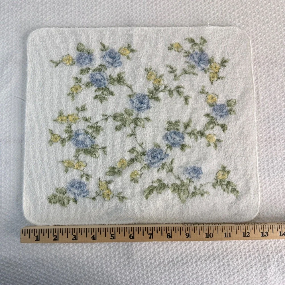 Cambridge white absorbent